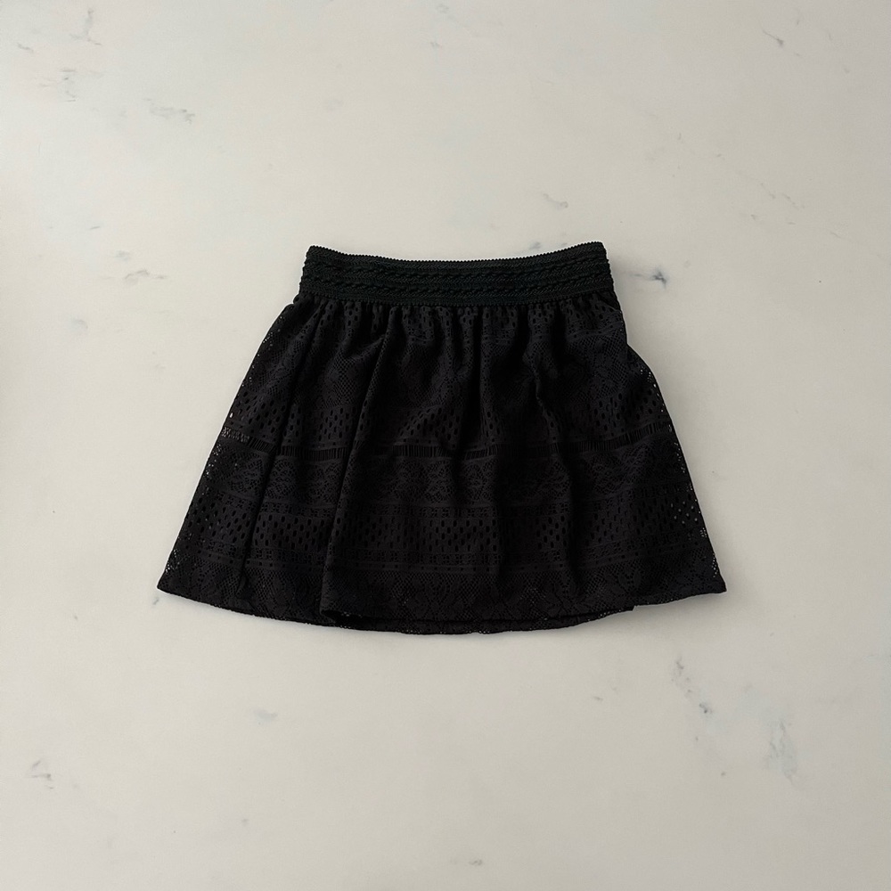 Black skirt
